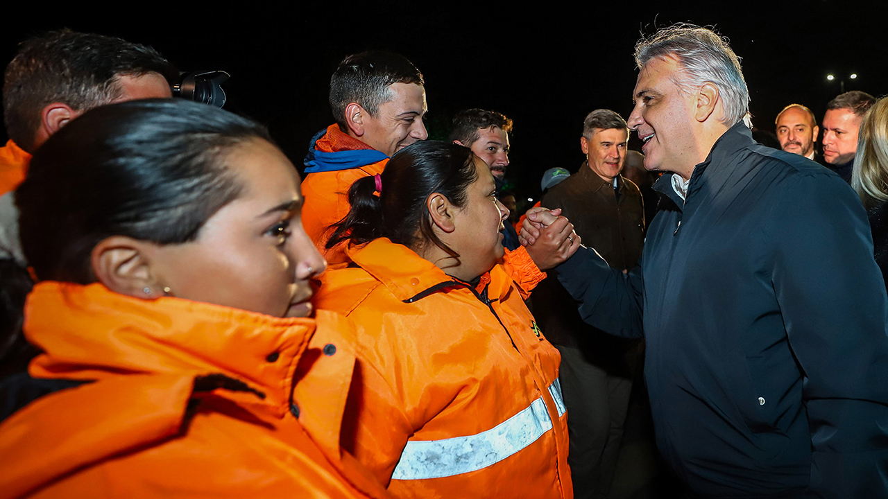 El gobernador Llaryora encabezó la inauguración.