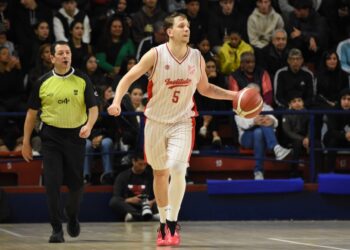 Instituto se impuso ante Quimsa y empató la serie en Santiago Gastón Whelan fue la gran figura de Instituto en Santiago del Estero.