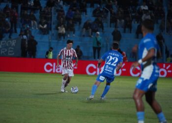 Instituto le ganó 2-0 a Estudiantes de Río Cuarto pero no le alcanzó para clasificar