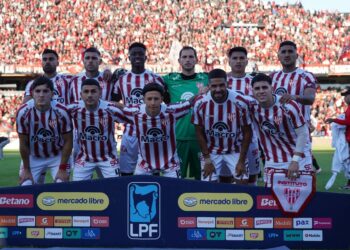 Instituto va por el milagro de la clasificación ante Estudiantes de Río Cuarto: hora, TV y probables formaciones