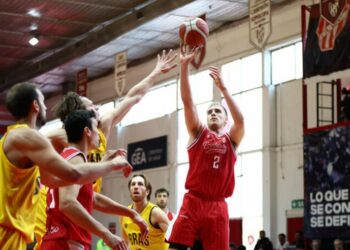 Instituto y Obras definen el último cupo a playoffs