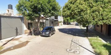 Investigan la muerte de un hombre dentro de una casa