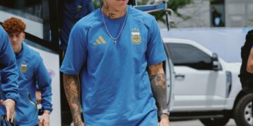 La Selección Argentina aterrizó en Kansas y prepara la defensa del título mundialista La Selección Argentina aterrizó en Kansas y prepara la defensa del título mundialista