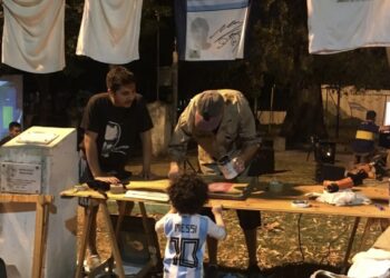 Cine, serigrafía y debate para celebrar al ídolo que se hizo cultura