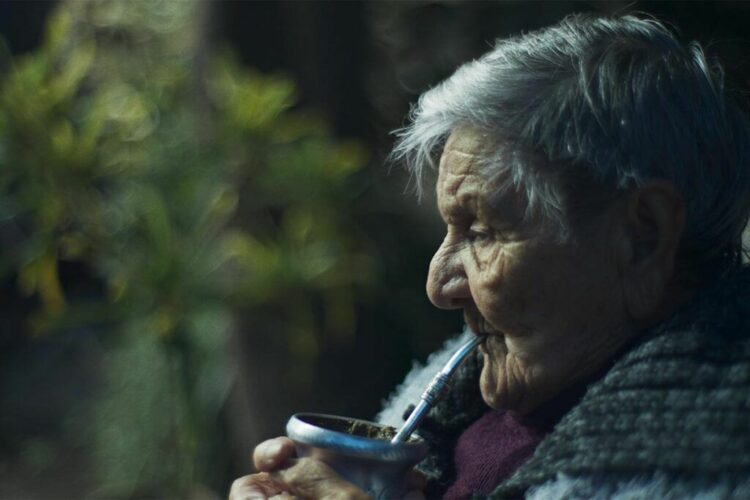 “Matria” el documental que retrata a las madres olvidadas de Malvinas “Matria” el documental que retrata a las madres olvidadas de Malvinas