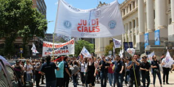 Judiciales de Córdoba iniciaron un paro de 48 horas y endurecen el reclamo salarial
