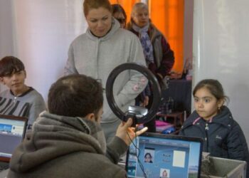 Los puestos móviles del Registro Civil funcionarán en Cupani y Patricio Oeste para realizar gestiones.