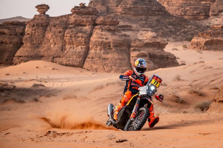 Luciano Benavides se consagró campeón en motos en la última edición.
