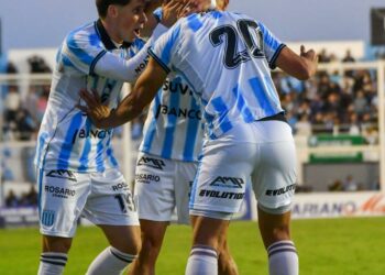 Racing igualó 2-2 con Deportivo Madryn