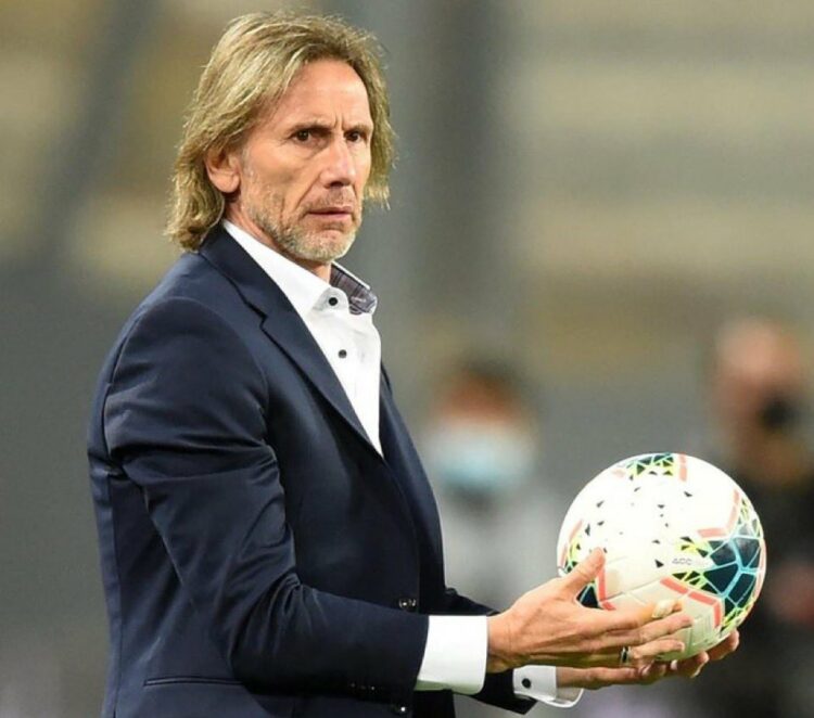 Ricardo Gareca enfrió su llegada a Talleres El entrenador descartó la posibilidad de asumir antes del Mundial.