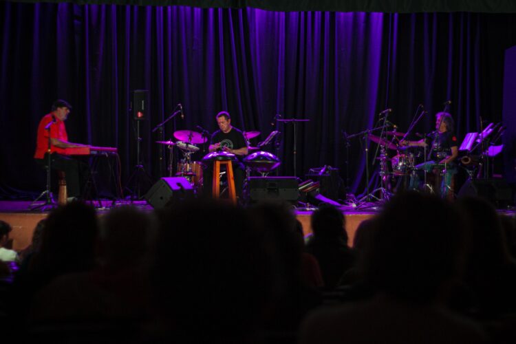 Primera edición de Otoño Jazz en Río Ceballos, registro del encuentro inaugural del festival que reunió a referentes del jazz nacional.