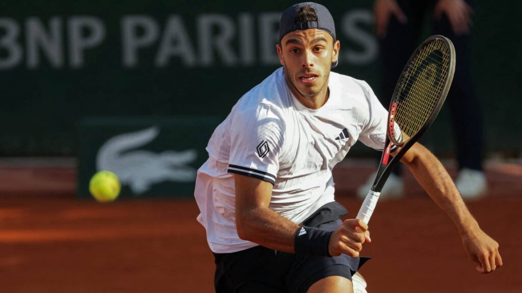 Roland Garros 2026: victorias de Navone, Ugo Carabelli y Francisco Cerúndolo Roland Garros 2026: victorias de Navone, Ugo Carabelli y Francisco Cerúndolo