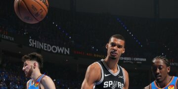 San Antonio dio el golpe frente al campeón en doble tiempo suplementario