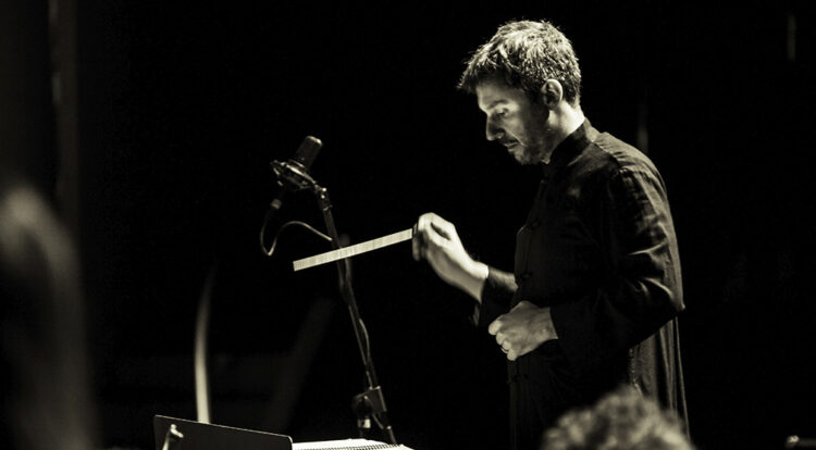 Bach vuelve a sonar en el Teatro Comedia Camilo Santostefano.