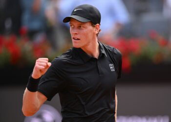Sinner superó una marca de Djokovic y se metió en las semifinales de Roma