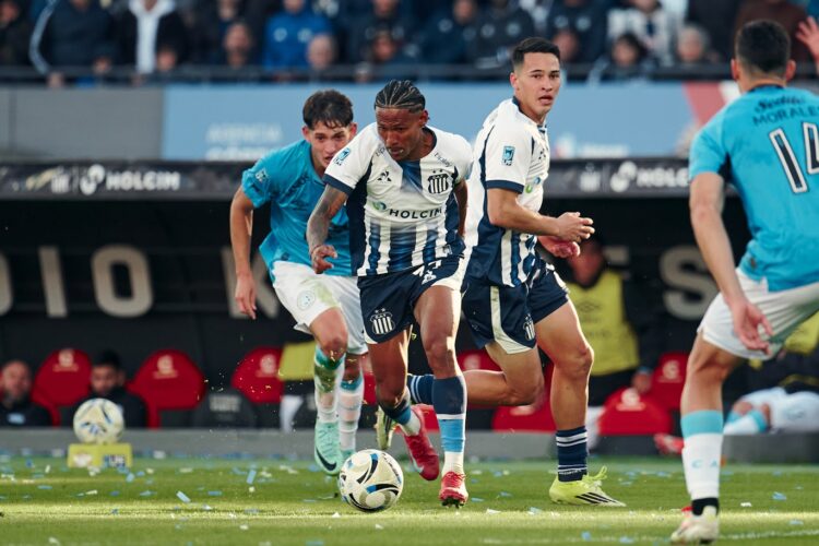 Talleres dio vuelta la página y piensa en la Copa Argentina Talleres dio vuelta la página y piensa en la Copa Argentina