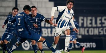 Talleres perdió ante Gimnasia y complicó su pase a octavos