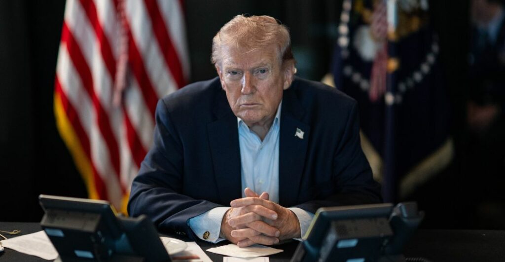 Trump endurece su ofensiva contra Cuba con amenazas militares y nuevas sanciones