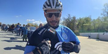 Ulises Bueno pedaleó hasta la Gruta de la Virgen de Lourdes por Belgrano Ulises