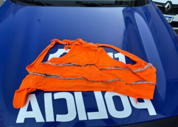 Detuvieron a dos “naranjitas” por dañar el auto de un conductor