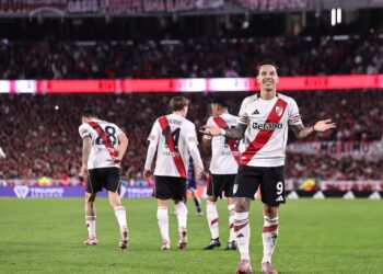 River derrotó a Gimnasia y avanzó a semifinales