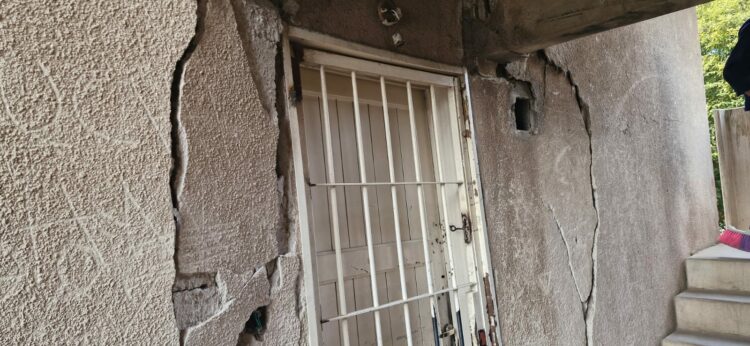 Retomaron las tareas para reparar las viviendas de barrio SEP Algunas torres están inhabitables por la gravedad de los daños.