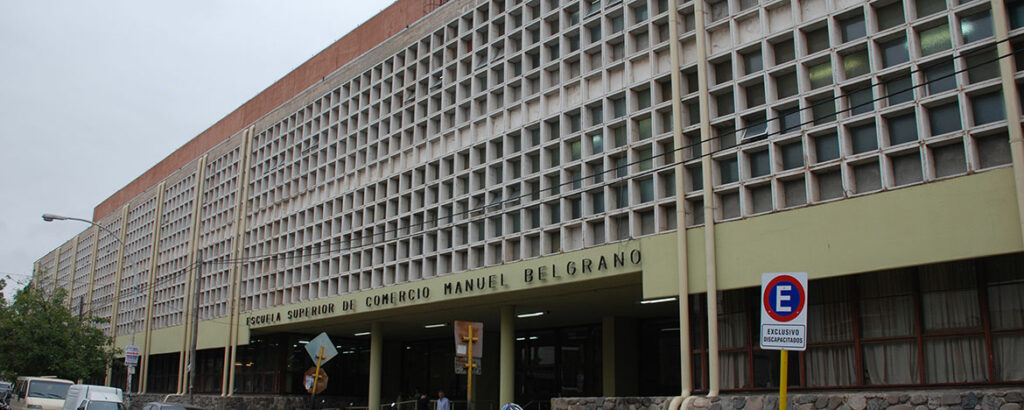Escuela Superior de Comercio Manuel Belgrano.