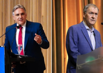 Llaryora y Schiaretti respaldaron el reclamo universitario.