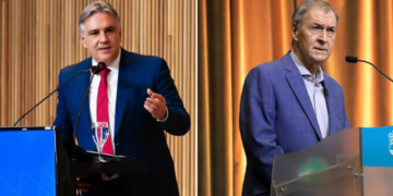 Llaryora y Schiaretti respaldaron la marcha y cuestionaron el ajuste nacional Llaryora y Schiaretti respaldaron el reclamo universitario.