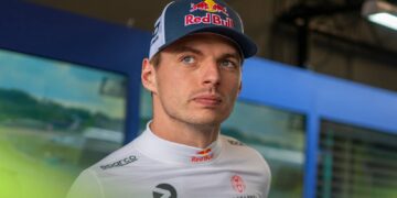 Verstappen quedó a las puertas de la gloria en Nürburgring por una falla mecánica