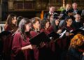 El prestigioso elenco municipal retoma su agenda con un concierto benéfico