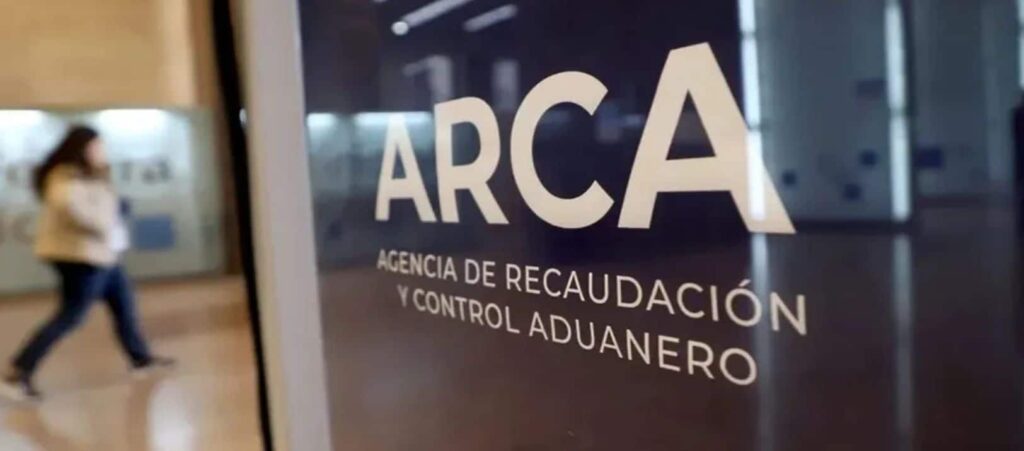 El ARCA reglamentó el certificado de trabajo digital tras la reforma laboral