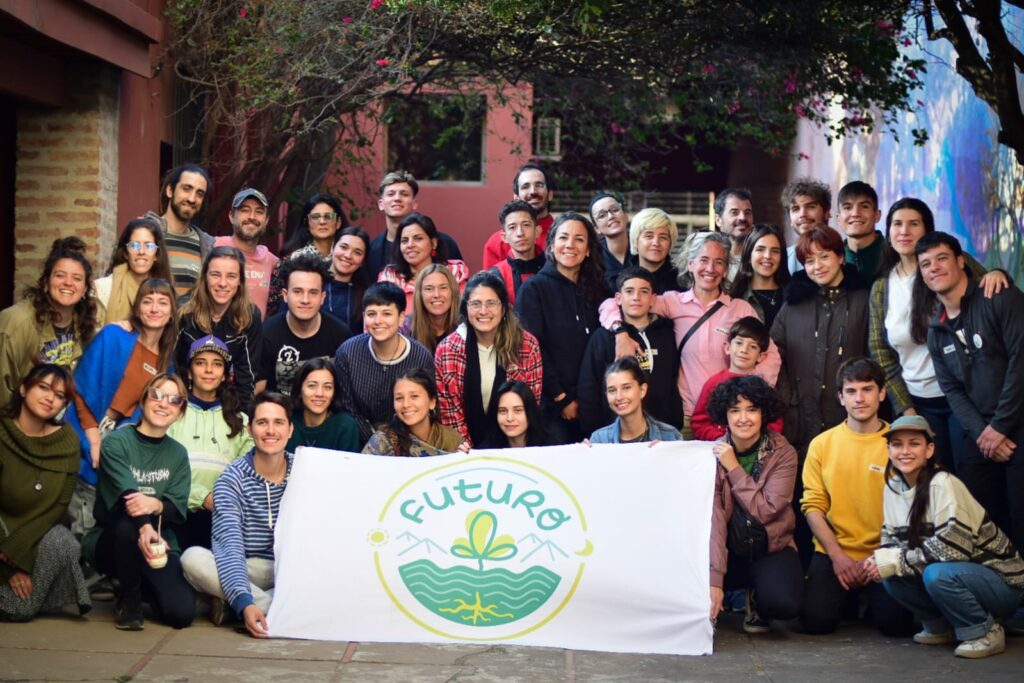 Peña Futuro: música y colecta en Cosquín por los 10 años de la Brigada Ambiental Peña Futuro: música y colecta en Cosquín por los 10 años de la Brigada Ambiental