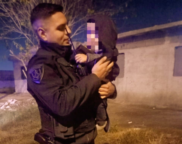 El menor fue trasladado al centro de salud del mismo barrio.