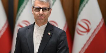 Irán cuestiona la respuesta de Estados Unidos a su plan de paz y advierte sobre trabas en la negociación