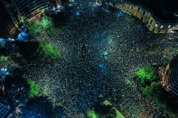 ¡El Campeón sale a la calle! El plantel de Belgrano festeja en caravana por la ciudad Belgrano