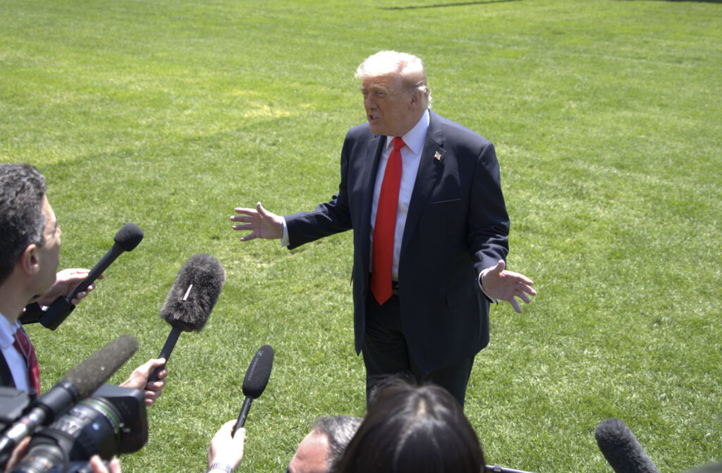 Trump anunció aranceles a países que impongan impuestos por servicios digitales