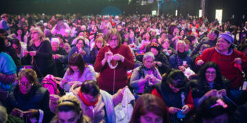 Córdoba vuelve a tejer solidaridad con una nueva edición de “Un Abrigo al Corazón”