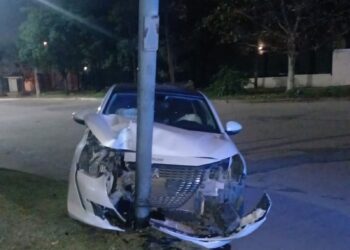 Dos accidentes de tránsito en Córdoba dejaron daños materiales Dos accidentes de tránsito en Córdoba dejaron daños materiales