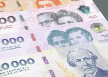 Cómo se calcula el aguinaldo: el monto de la primera cuota equivale al 50% de la mayor remuneración mensual percibida entre enero y junio de 2026.