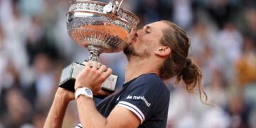 Alexander Zverev derrotó a Cobolli en la final y obtuvo su primer título de Grand Slam
