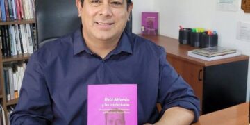 La historia intelectual del alfonsinismo llega a la UNC en formato libro La historia intelectual del alfonsinismo llega a la UNC en formato libro