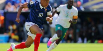 Apareció Mbappé y Francia derrota 1-0 a Senegal