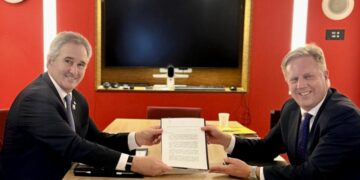 El Gobierno argentino formalizó ante Nueva Zelanda su solicitud para incorporarse al CPTPP, un bloque comercial integrado por doce países. Foto: X/@pabloquirno