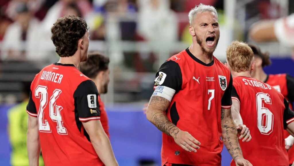 El juego de Austria: un equipo físico, con dudas técnicas y grietas en el fondo El juego de Austria: un equipo físico, con dudas técnicas y grietas en el fondo
