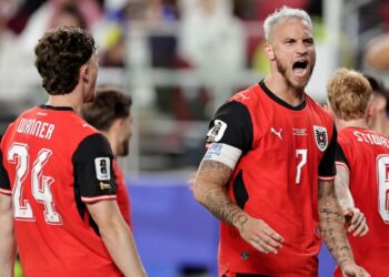 El juego de Austria: un equipo físico, con dudas técnicas y grietas en el fondo