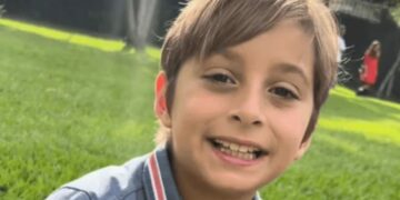 Buscan intensamente a un niño argentino de ocho años en La Guaira