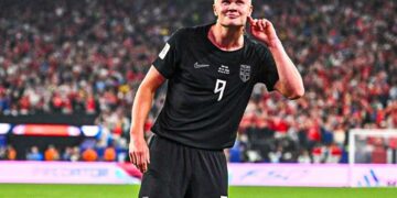 Con un doblete de Haaland, Noruega superó a Senegal y definirá el grupo con Francia