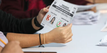 Continúa la definición electoral en Perú Continúa la definición electoral en Perú