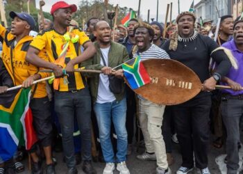 Crecen las protestas contra inmigrantes en situación irregular en Sudáfrica